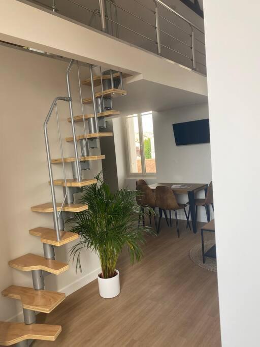 Duplex Type Loft Centre * Clim * Wifi * De Gamme * Apartment *