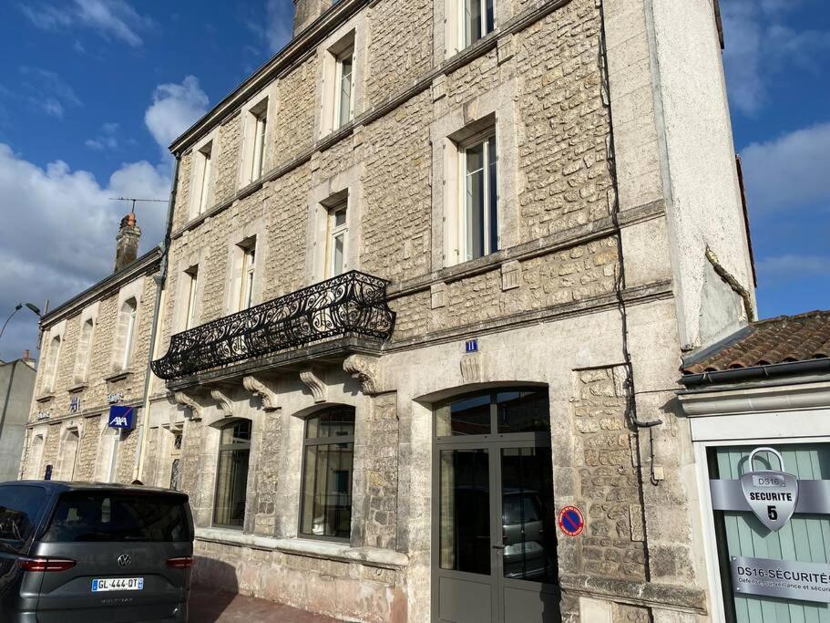 Duplex Type Loft Centre * Clim * Wifi * De Gamme * Appartamento