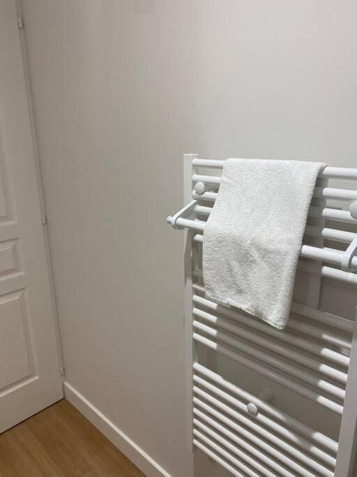 Duplex Type Loft Centre * Clim * Wifi * De Gamme * Apartment Angouleme